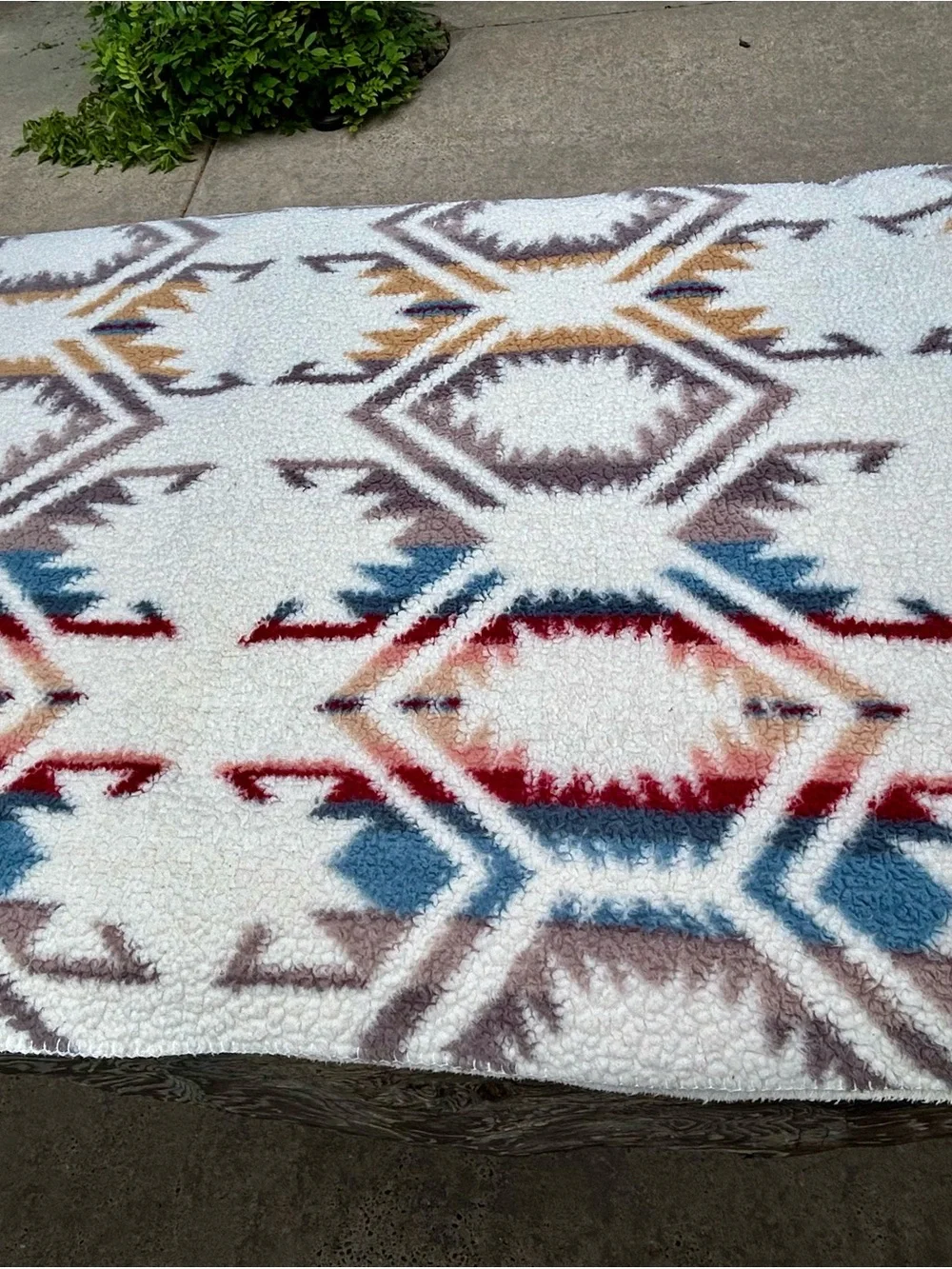 Pendleton Cream Sherpa Fleece Blanket “White Sands”